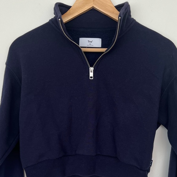 Aritzia 1/4 Zip Cropped Sweatshirt size XS - Picture 5 of 9